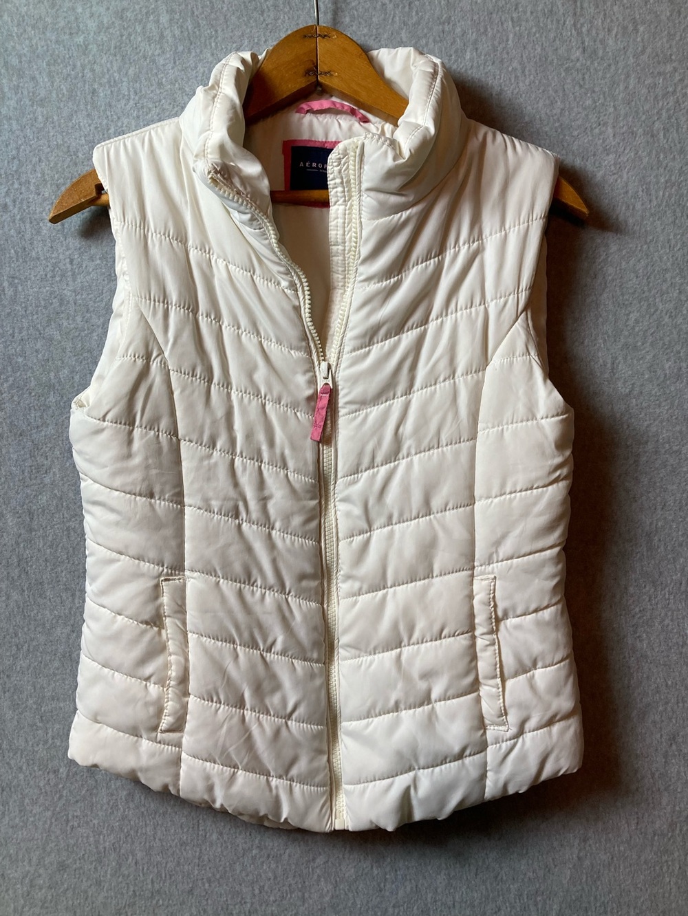 Aeropostale White Quilted Puffer Vest with High Collar